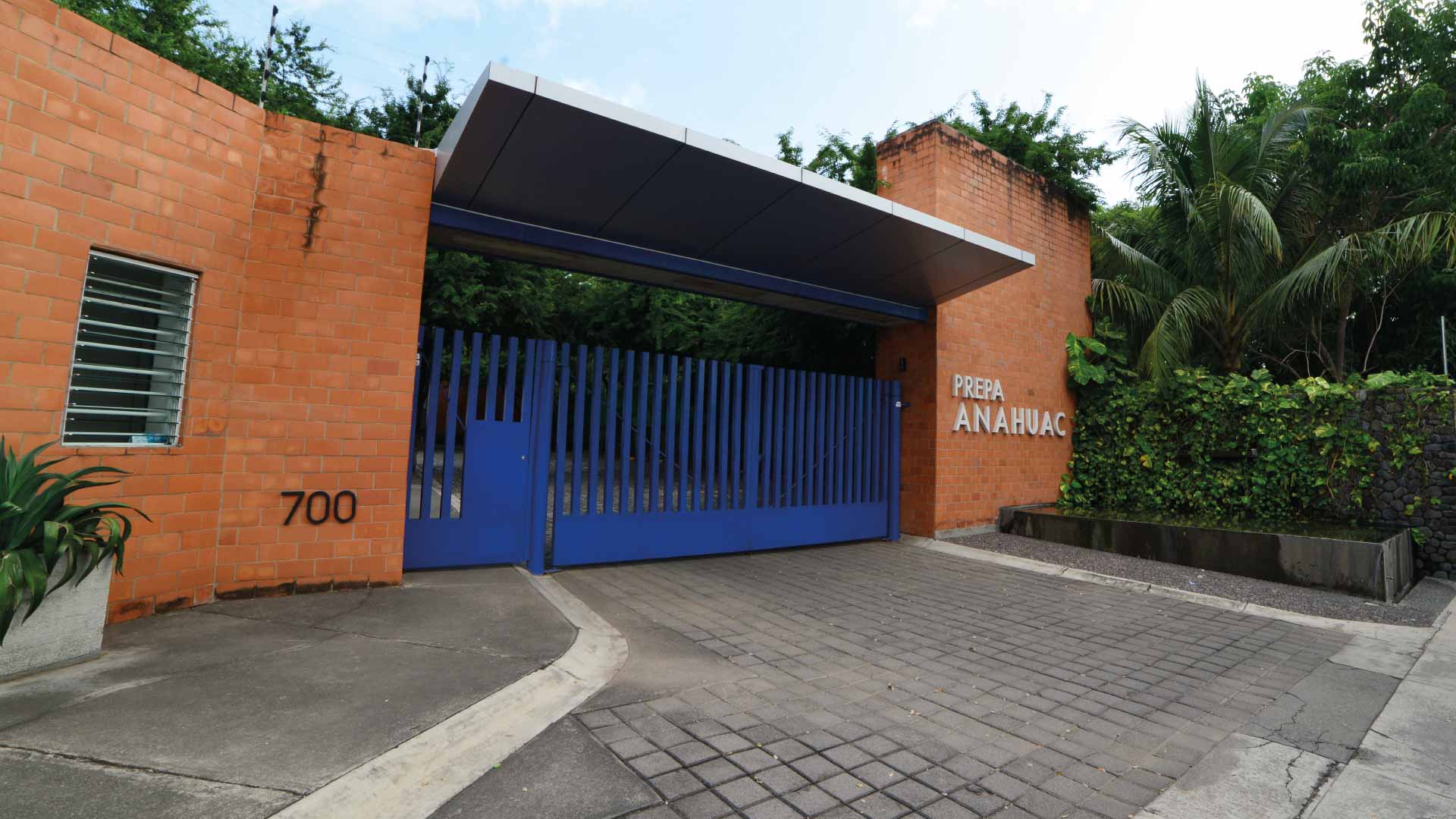 preparatoria-slider-fachada